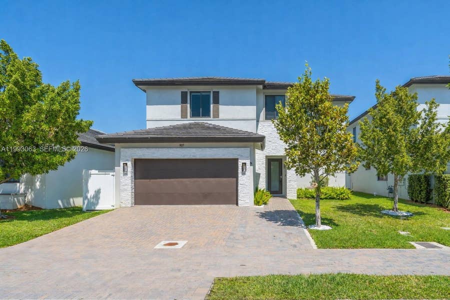 Property photo for 8019 NW 46th Terrace, Doral, FL