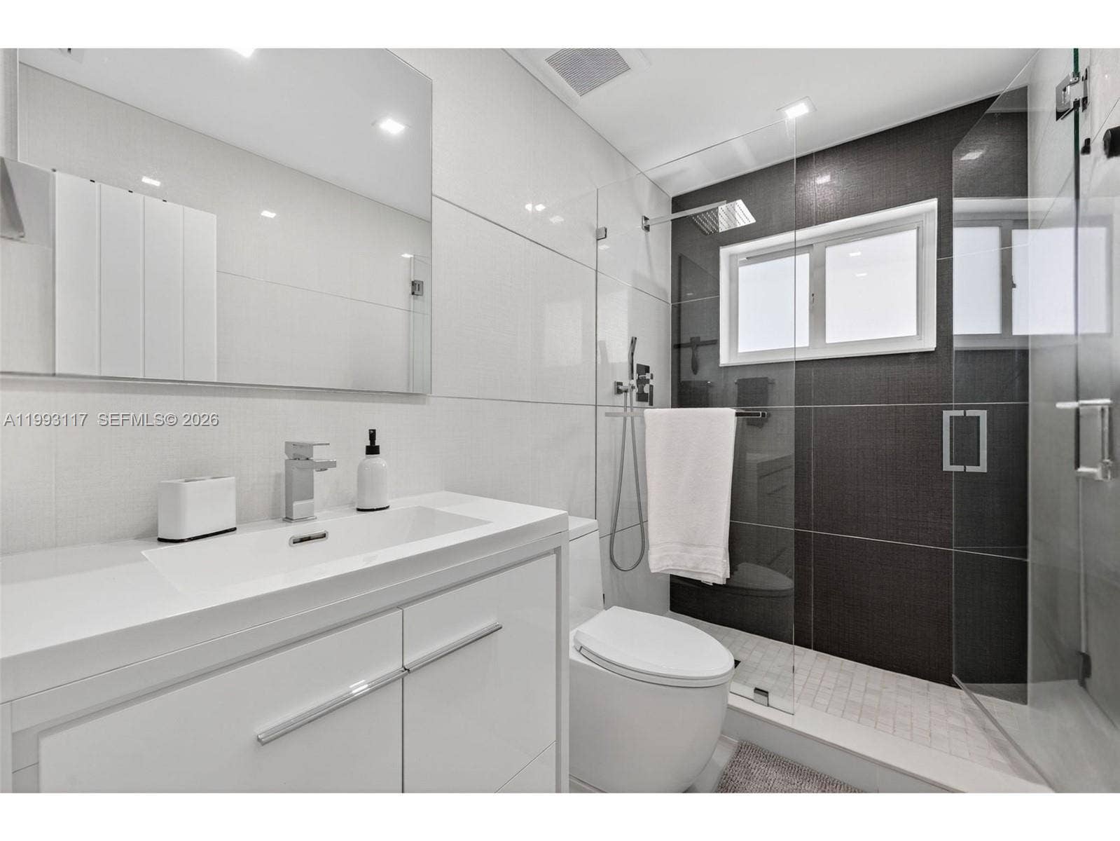 426 SE 3rd Street, Dania Beach, FL 33004 Photo 14