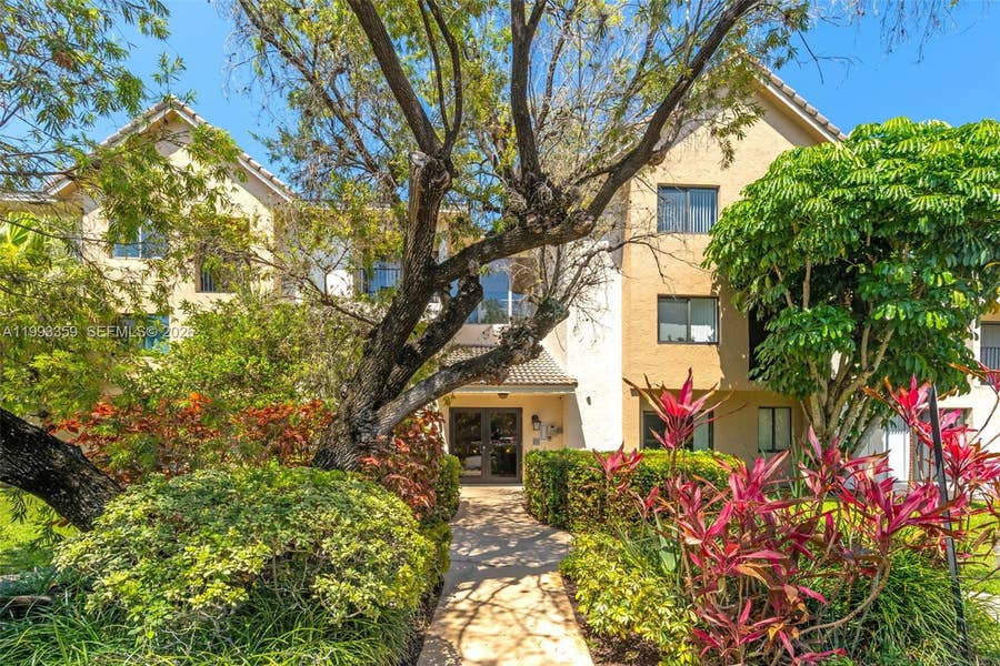 Property photo for 10001 W Atlantic Boulevard, #118, Coral Springs, FL