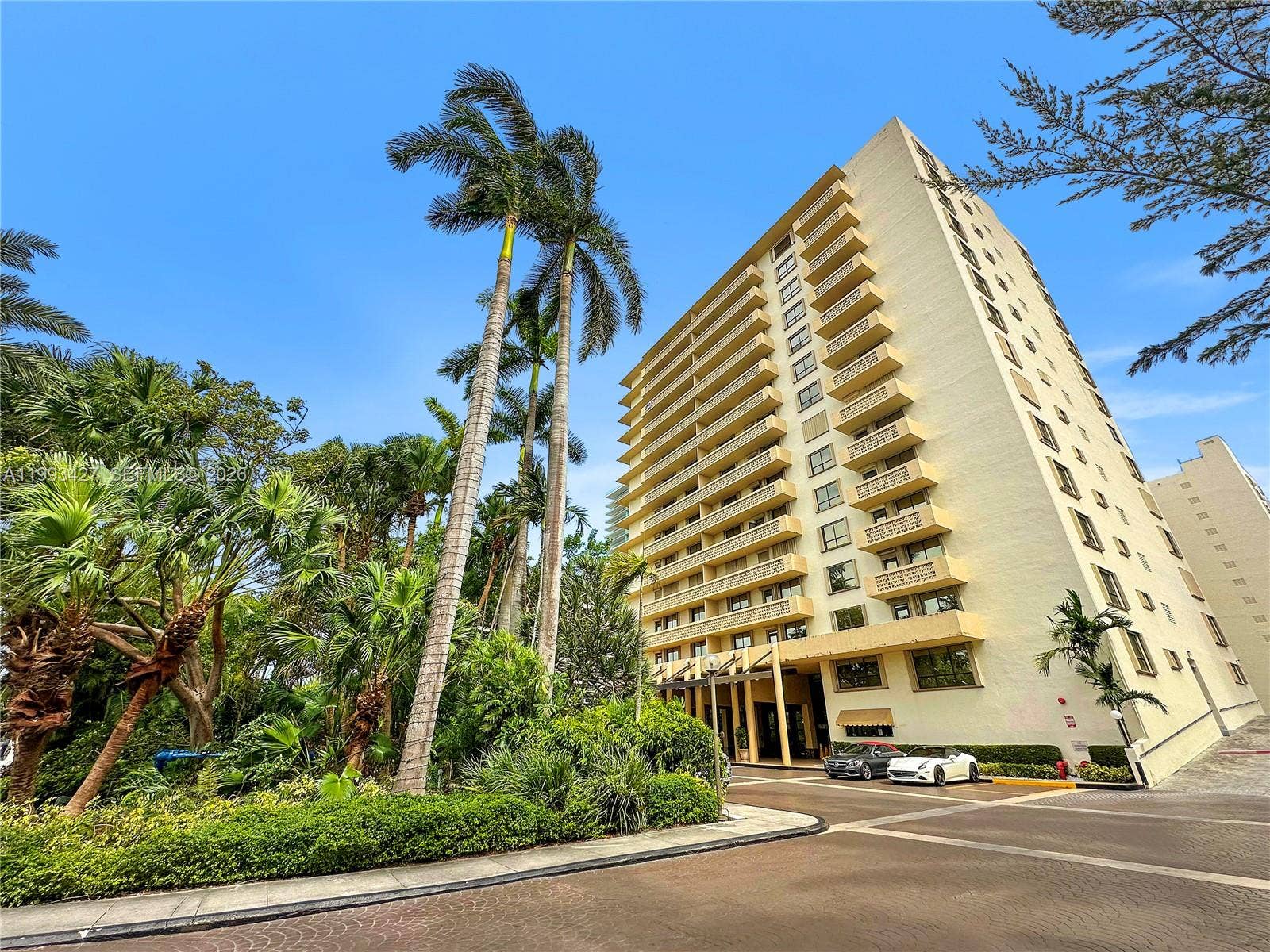 10185 Collins Avenue, #502, Bal Harbour, FL 33154 Photo 2