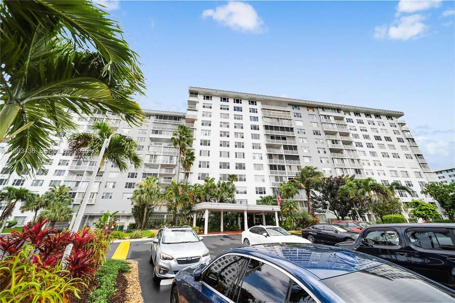 Property photo for 3800 Hillcrest Drive, #1007, Hollywood, FL