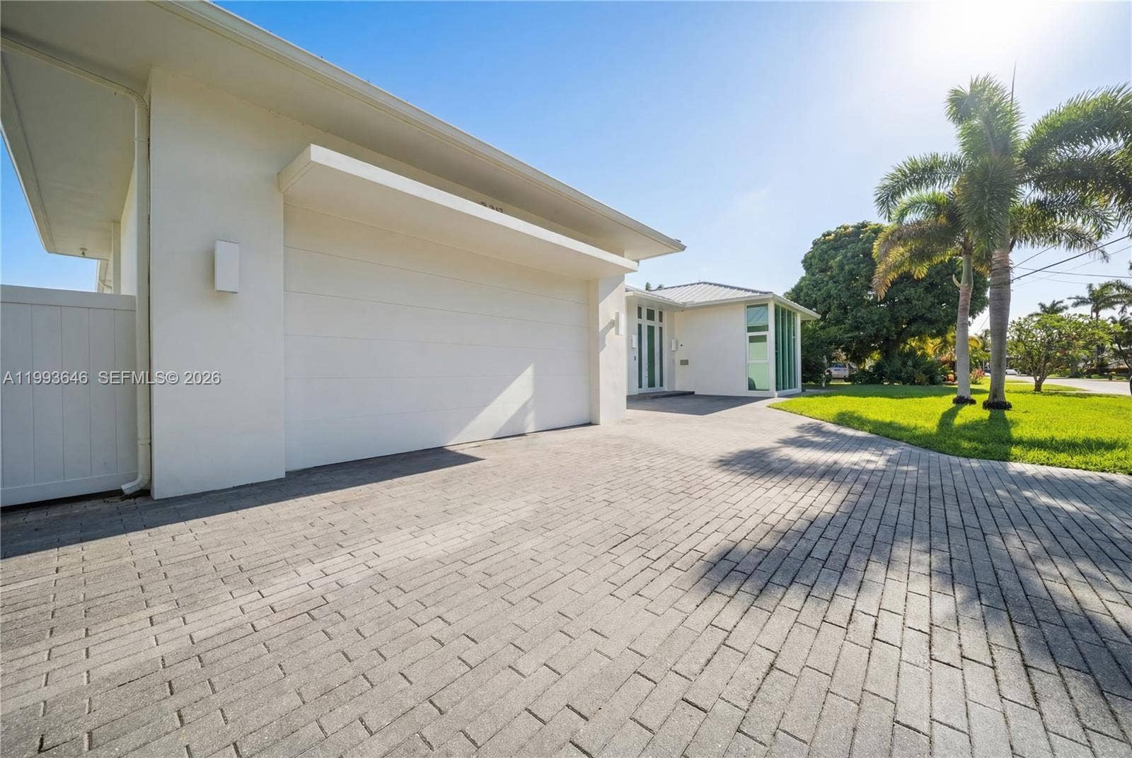 2815 NE 26th Place, Fort Lauderdale, FL 33306 Photo 5