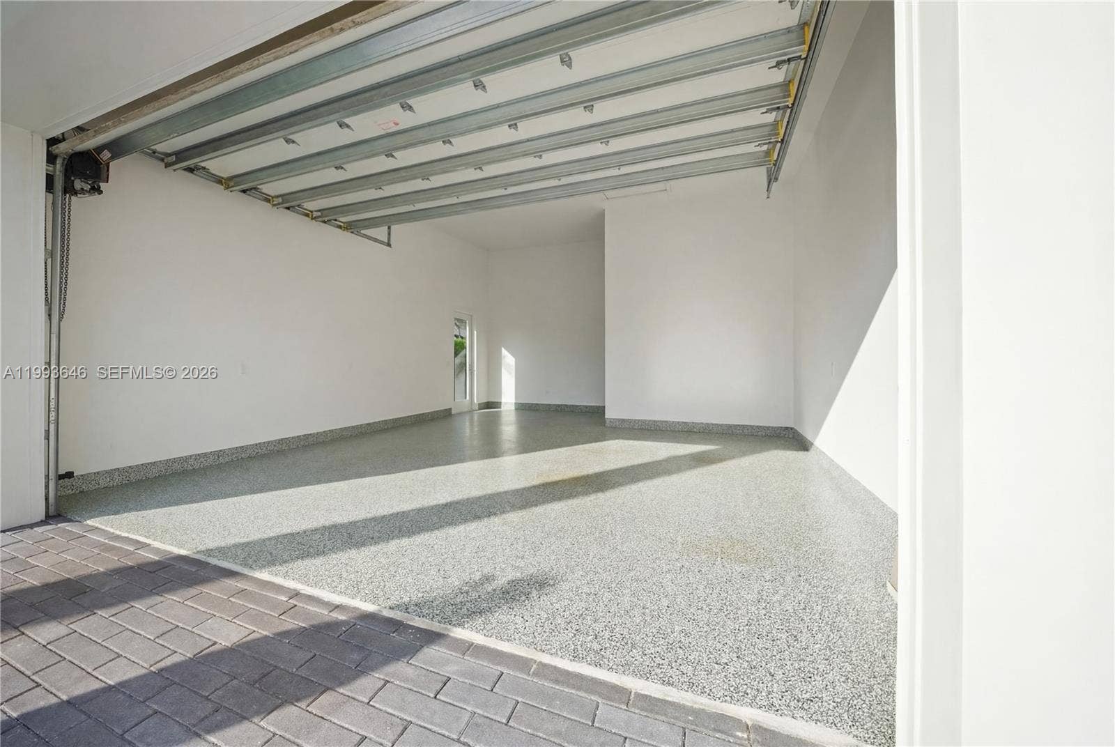 2815 NE 26th Place, Fort Lauderdale, FL 33306 Photo 6