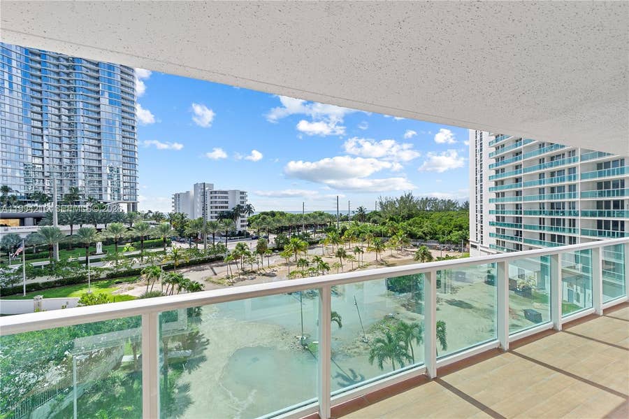 Property photo for 100 Bayview Drive, #507, Sunny Isles Beach, FL