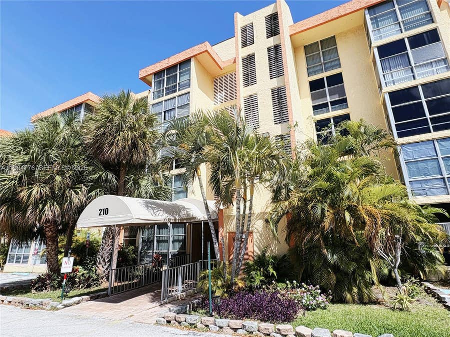 Property photo for 210 172nd Street, #333, Sunny Isles Beach, FL