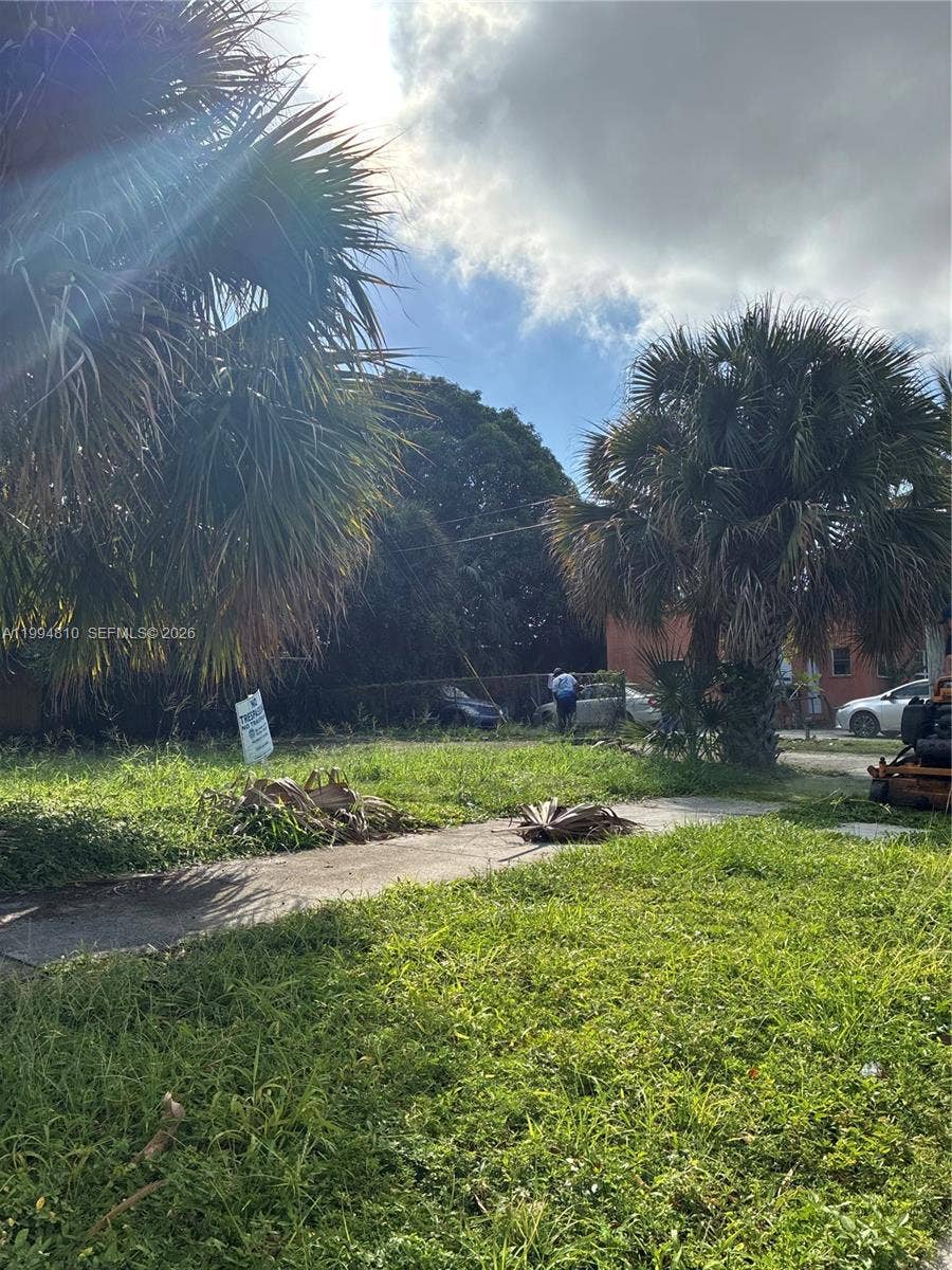 Property photo for 547 17th Street, West Palm Beach, FL