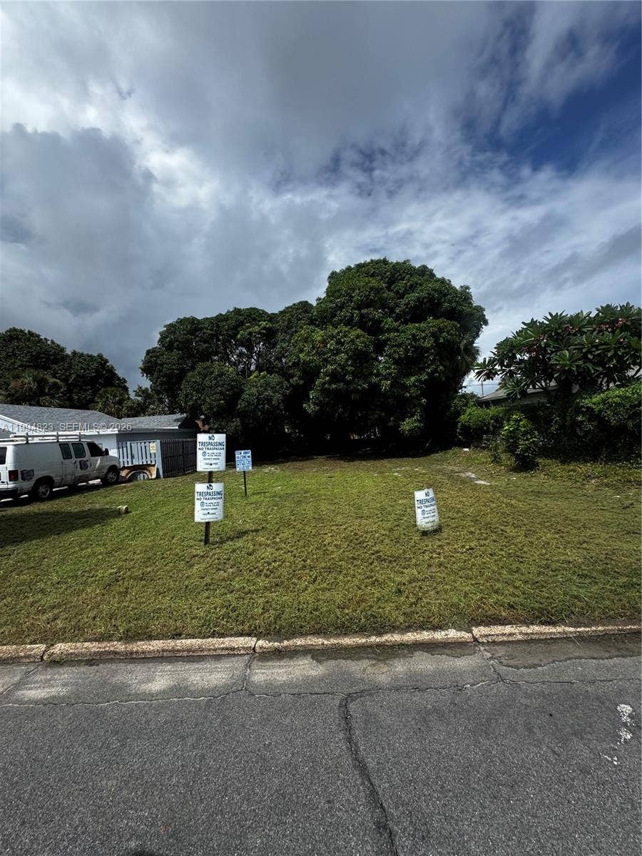 Property photo for 627 56th Street, West Palm Beach, FL