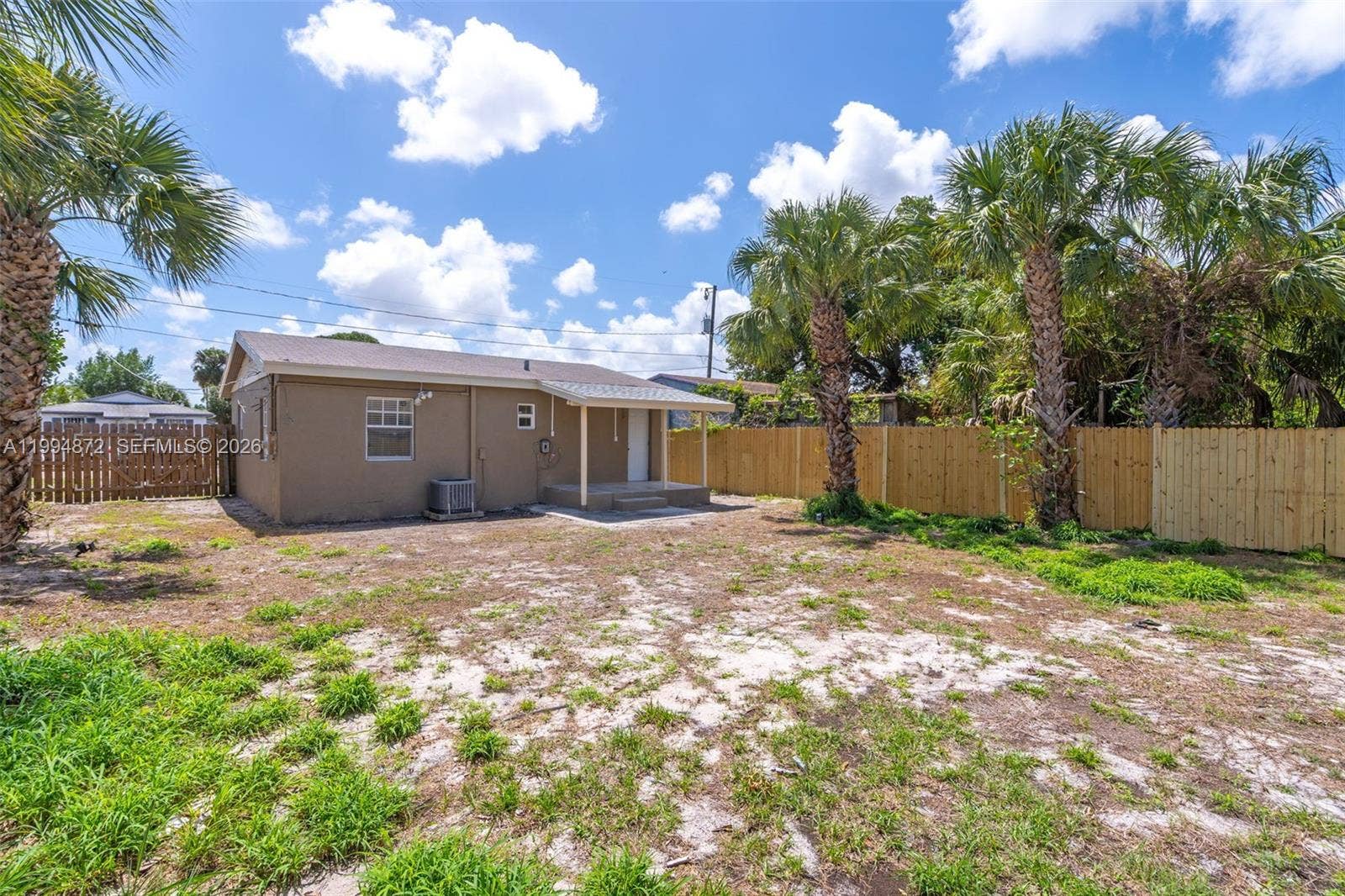1660 W 26th Street, Riviera Beach, FL 33404 Photo 22