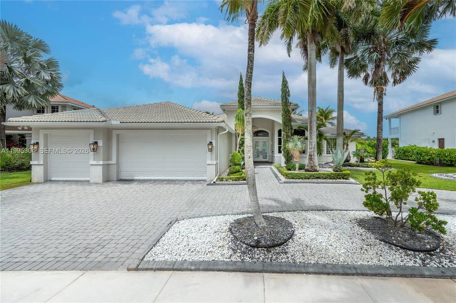 Property photo for 1396 Victoria Isle Drive, Weston, FL