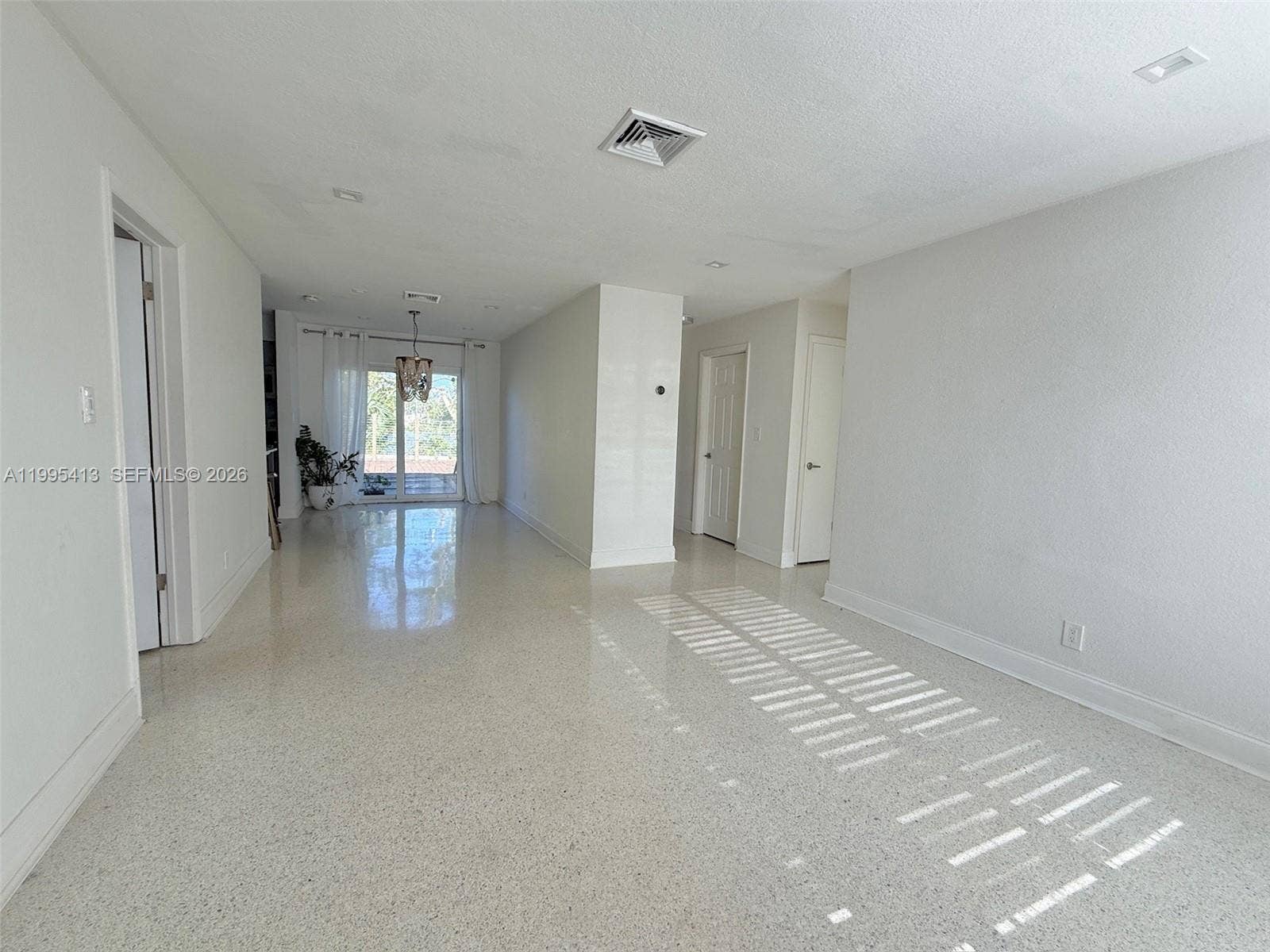 207 SW 12th Avenue, Dania Beach, FL 33004 Photo 8