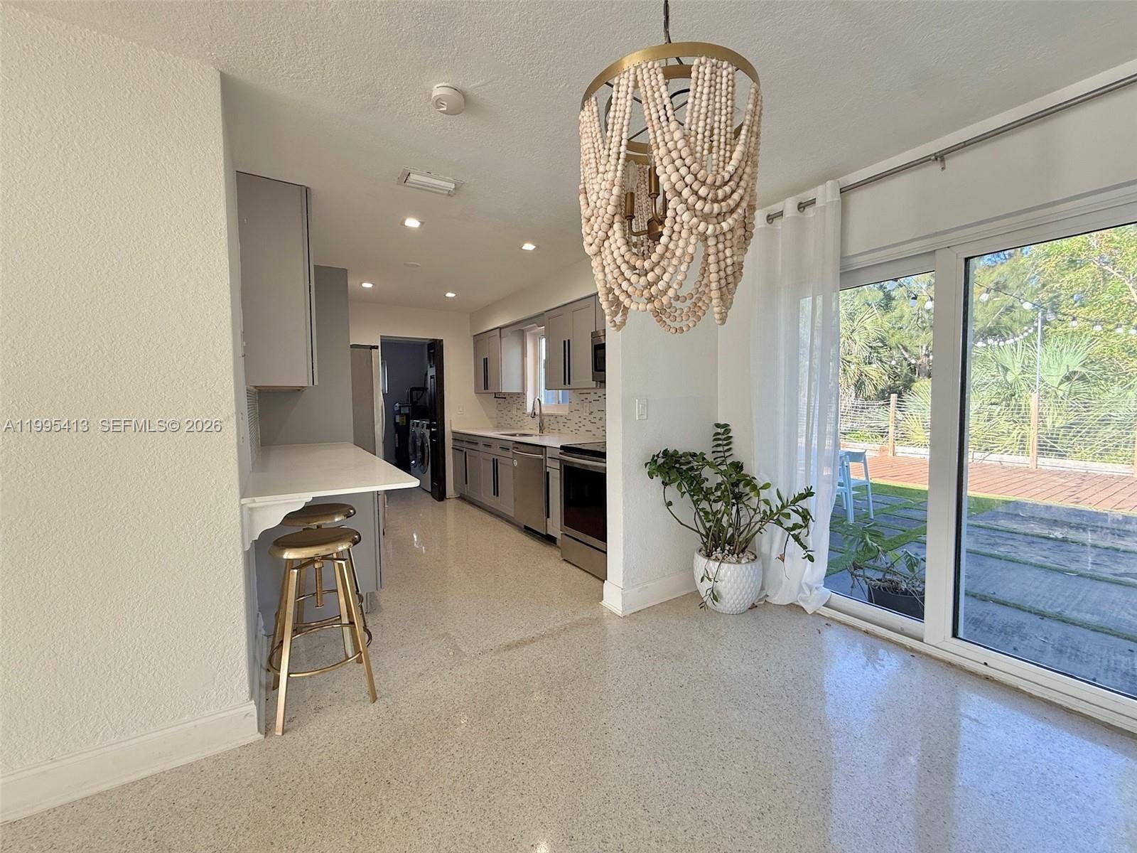 207 SW 12th Avenue, Dania Beach, FL 33004 Photo 13