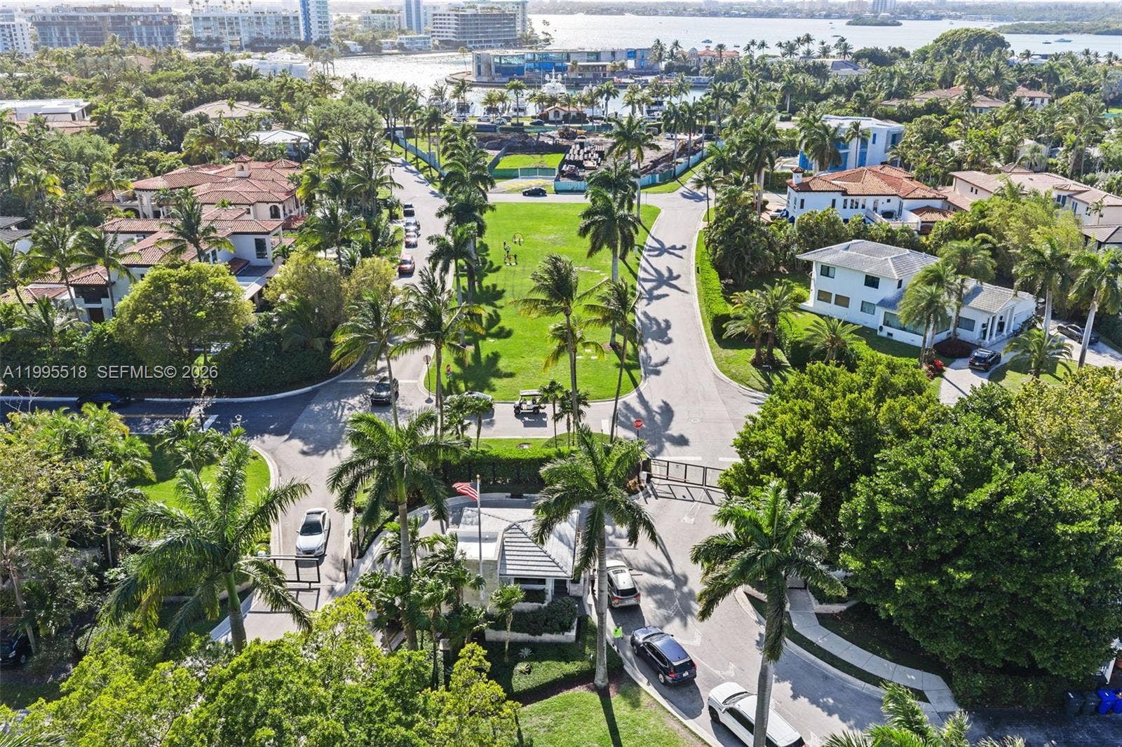 220 Bal Bay Drive, Bal Harbour, FL 33154 Photo 16