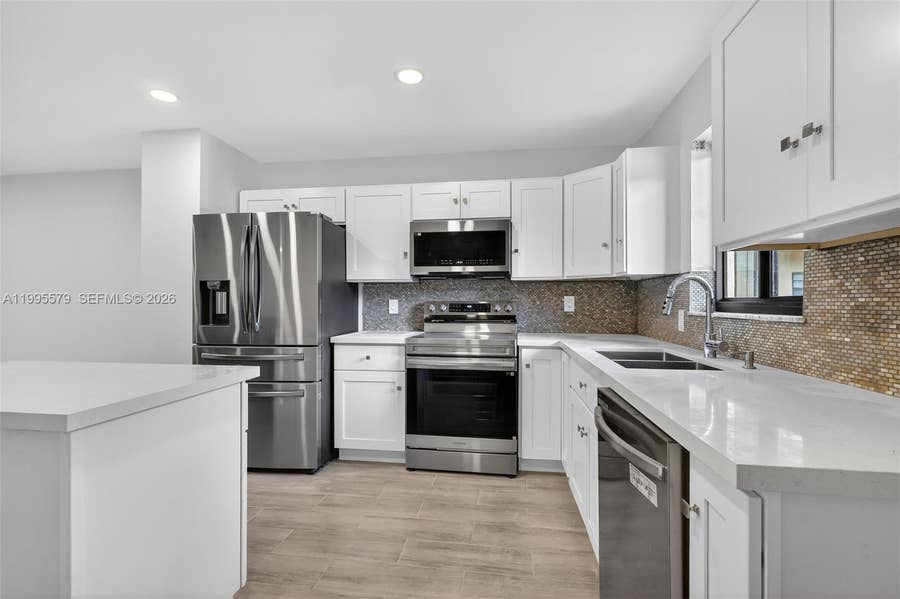 Property photo for 275 Gate Road, #104, Hollywood, FL