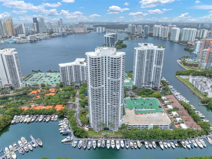 Property photo for 3500 Mystic Pointe Drive, #3001, Aventura, FL