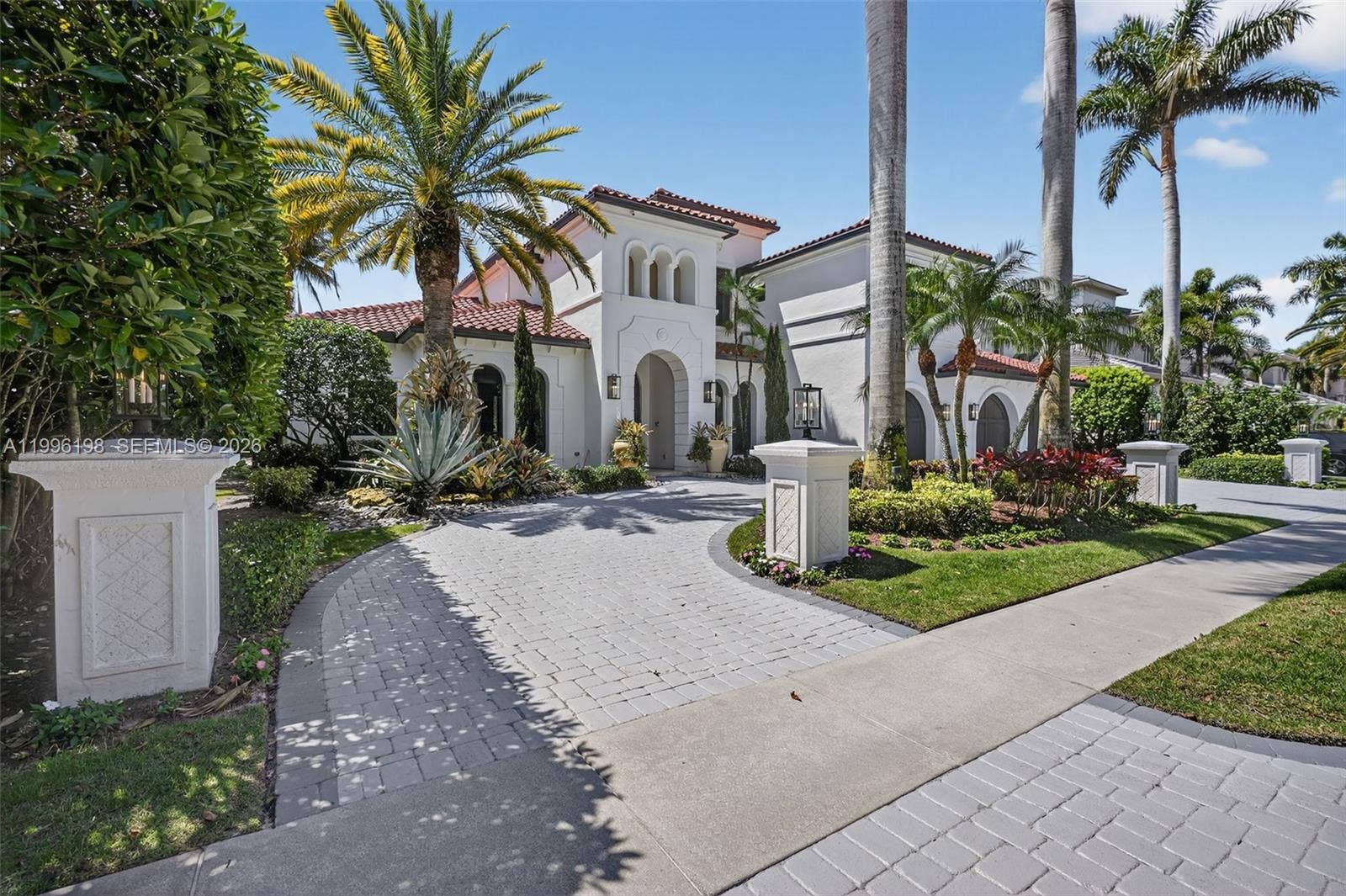 678 Hermitage Circle, Palm Beach Gardens, FL 33410 Photo 9