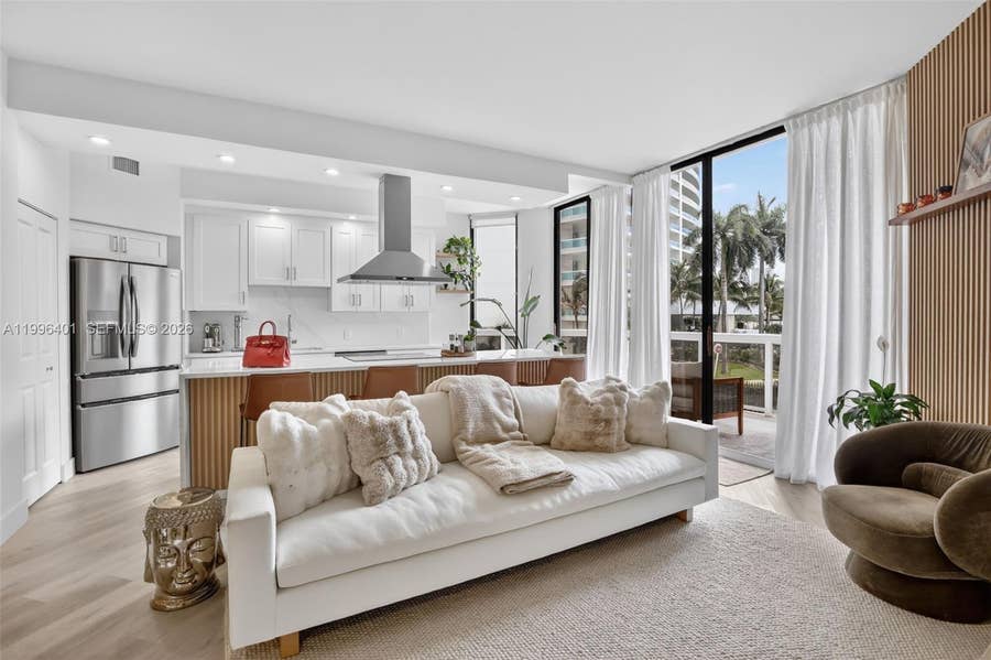 Property photo for 20185 E Country Club Drive, #204, Aventura, FL