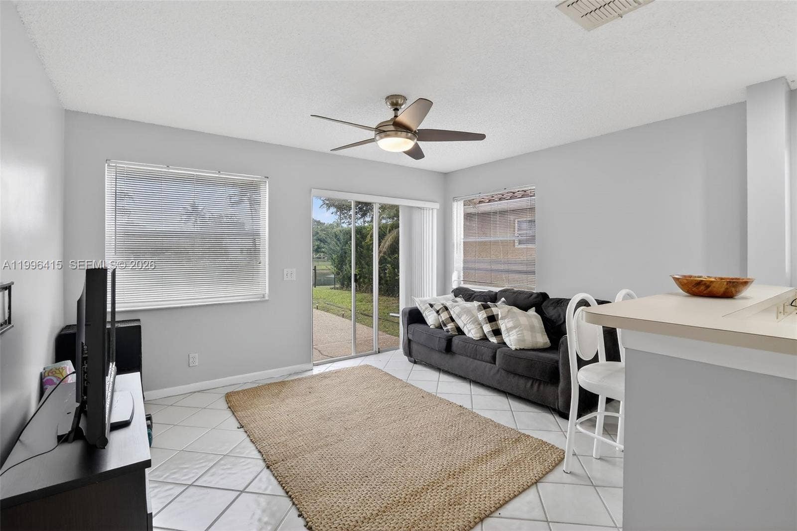 9481 Oak Grove Circle, Davie, FL 33328 Photo 15