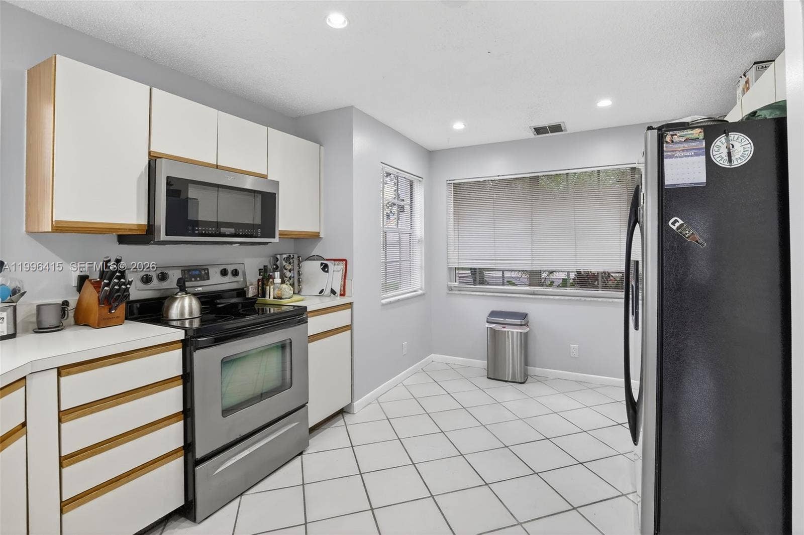 9481 Oak Grove Circle, Davie, FL 33328 Photo 18
