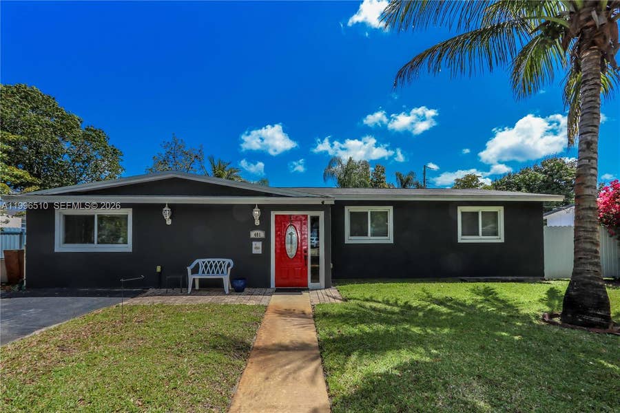 Property photo for 401 N 72nd Avenue, Hollywood, FL