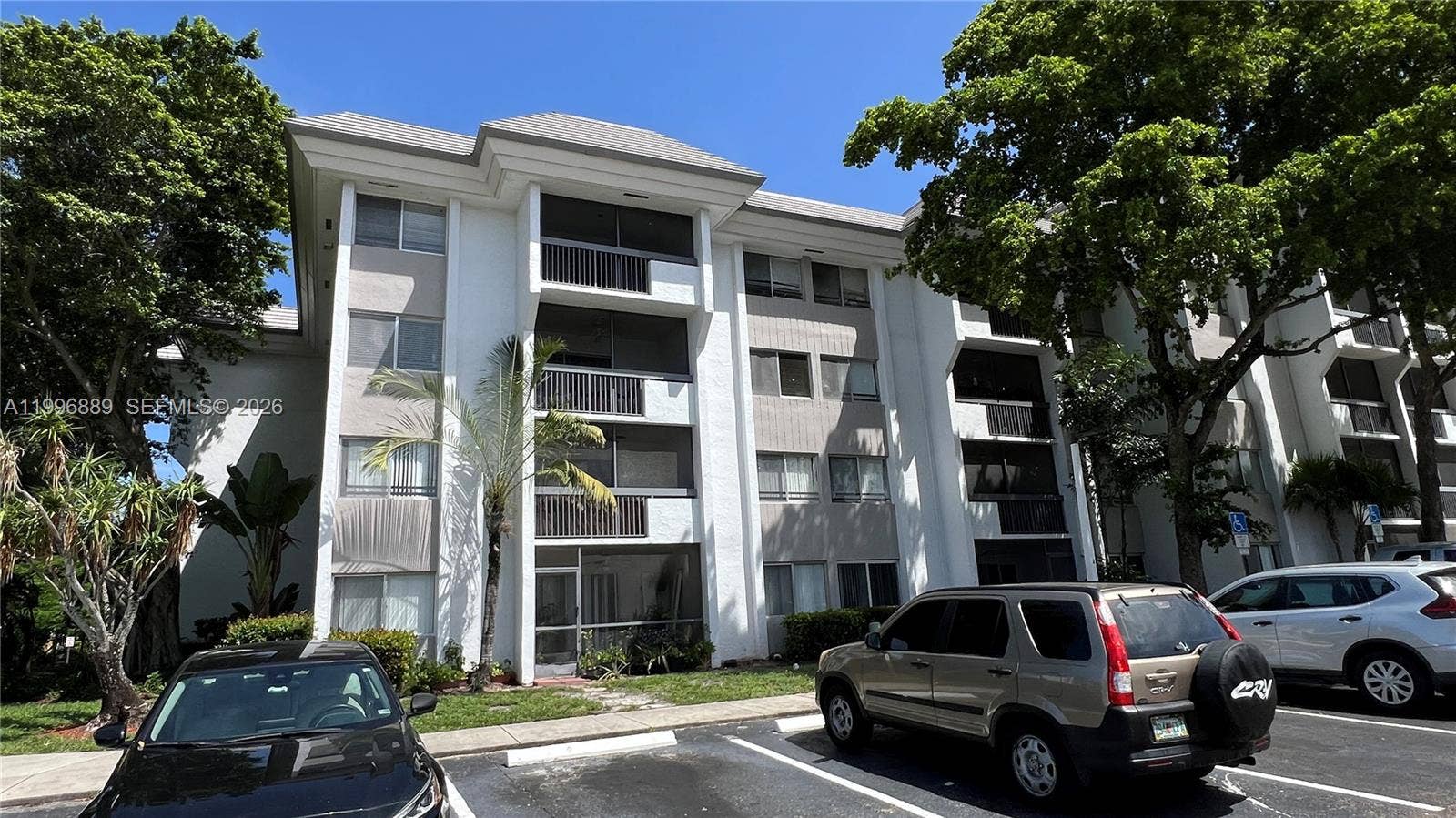 711 N Pine Island Road, #211, Plantation, Plantation, FL 33324 Photo 1