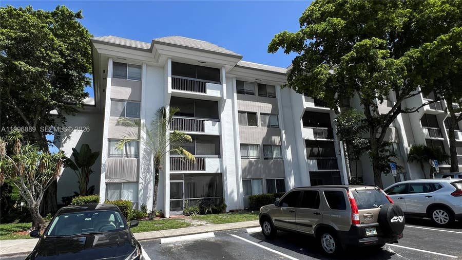 Property photo for 711 N Pine Island Road, #211, Plantation, FL