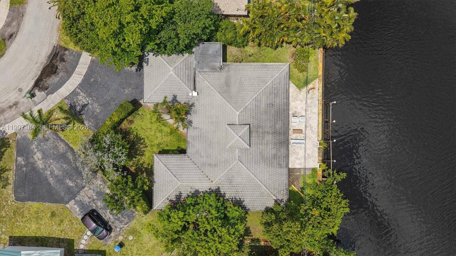 717 NW 30th Street, Wilton Manors, FL 33311 Photo 32