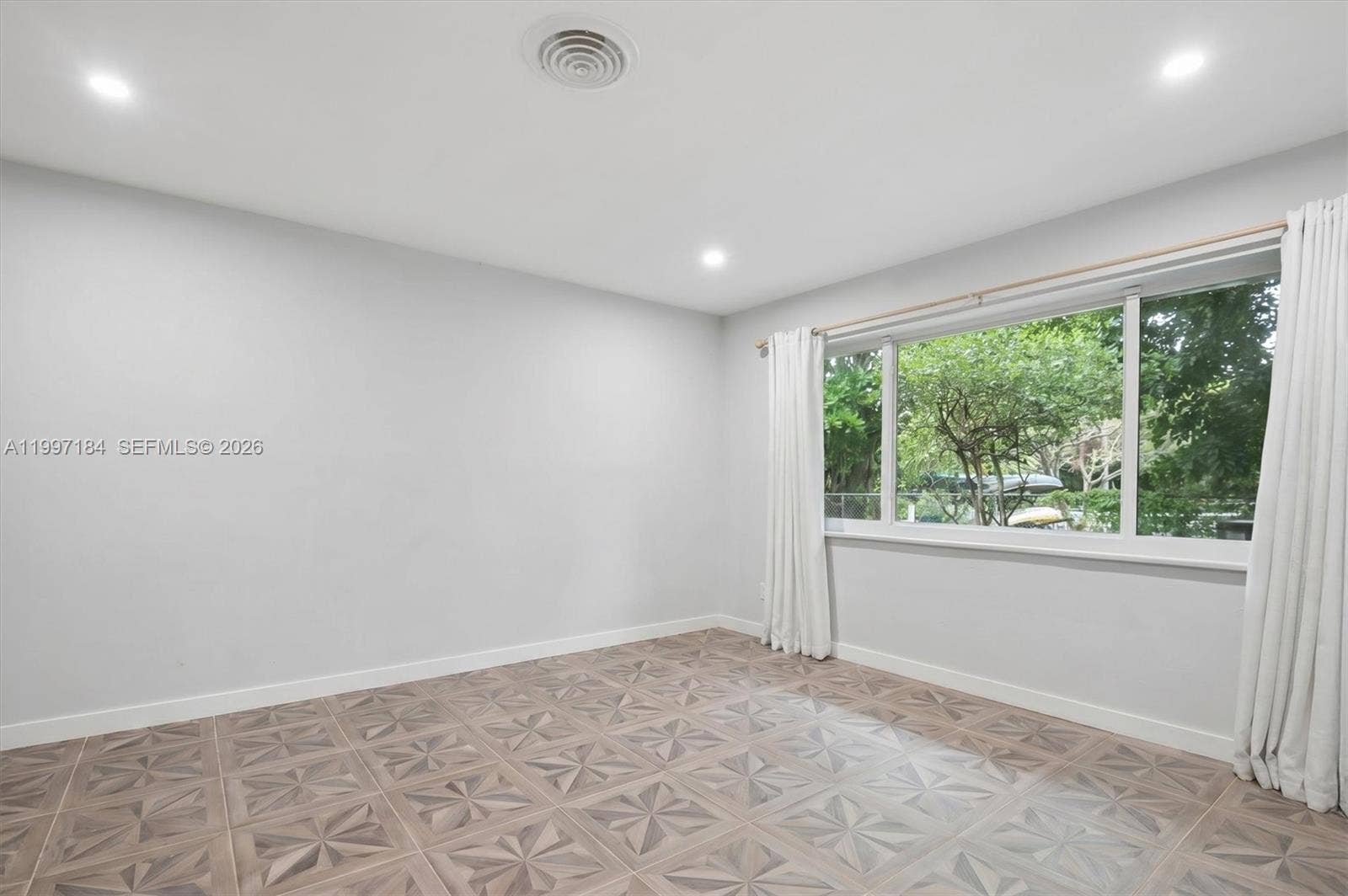 717 NW 30th Street, Wilton Manors, FL 33311 Photo 19