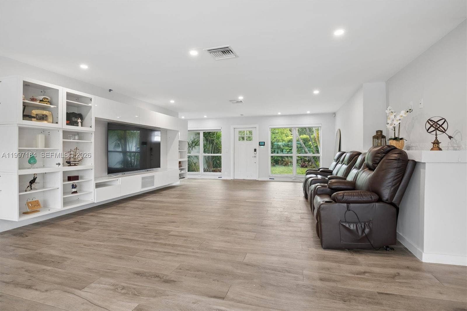 717 NW 30th Street, Wilton Manors, FL 33311 Photo 10