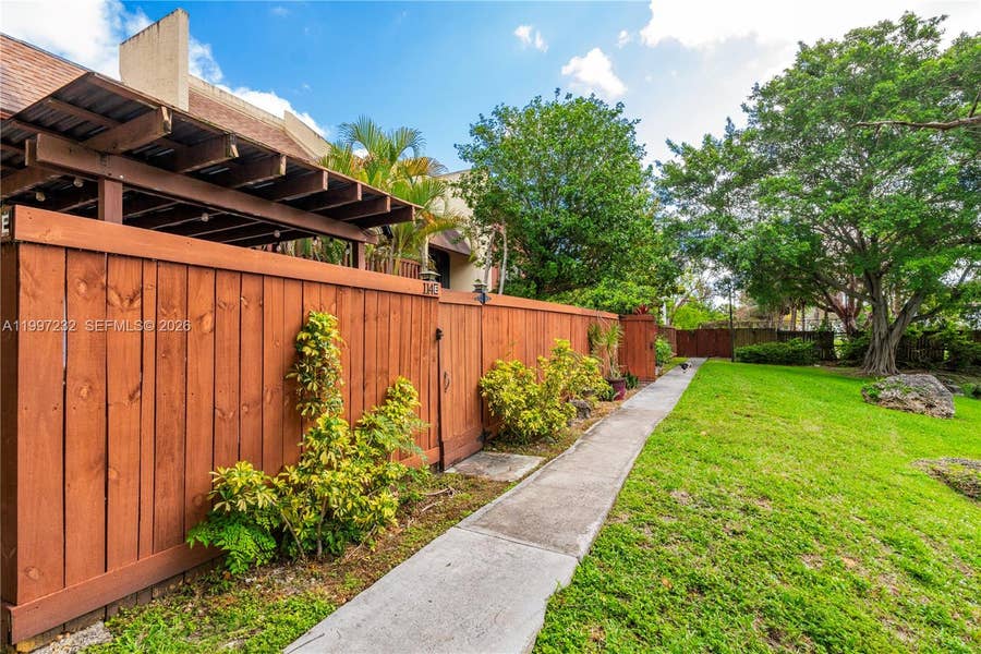 Property photo for 6724 SW 114th Place, #E, Miami, FL