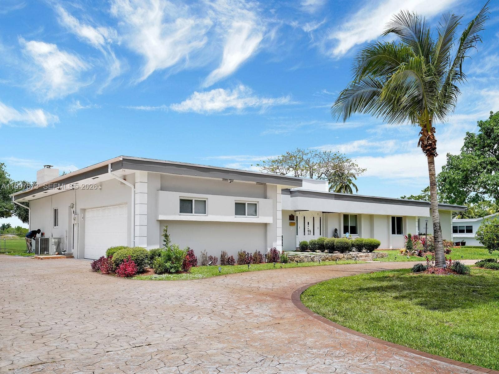 621 E Tropical Way, Plantation, FL 33317 Photo 47