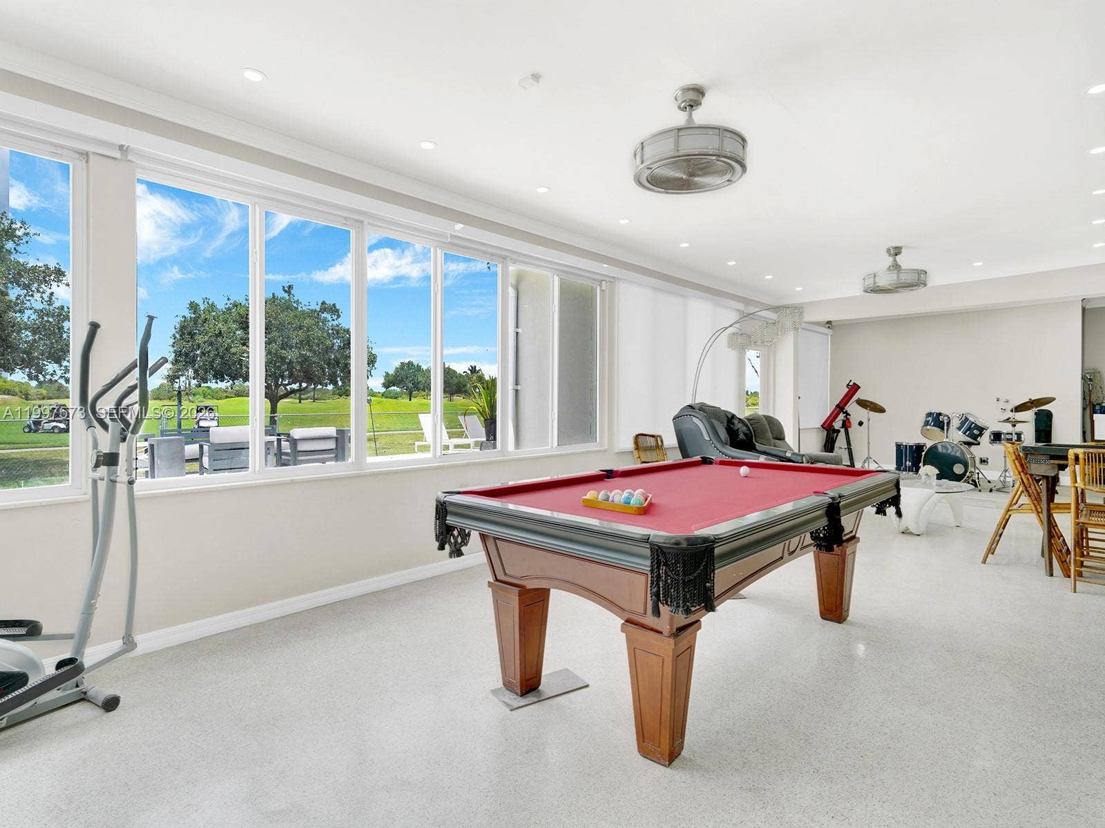 621 E Tropical Way, Plantation, FL 33317 Photo 34
