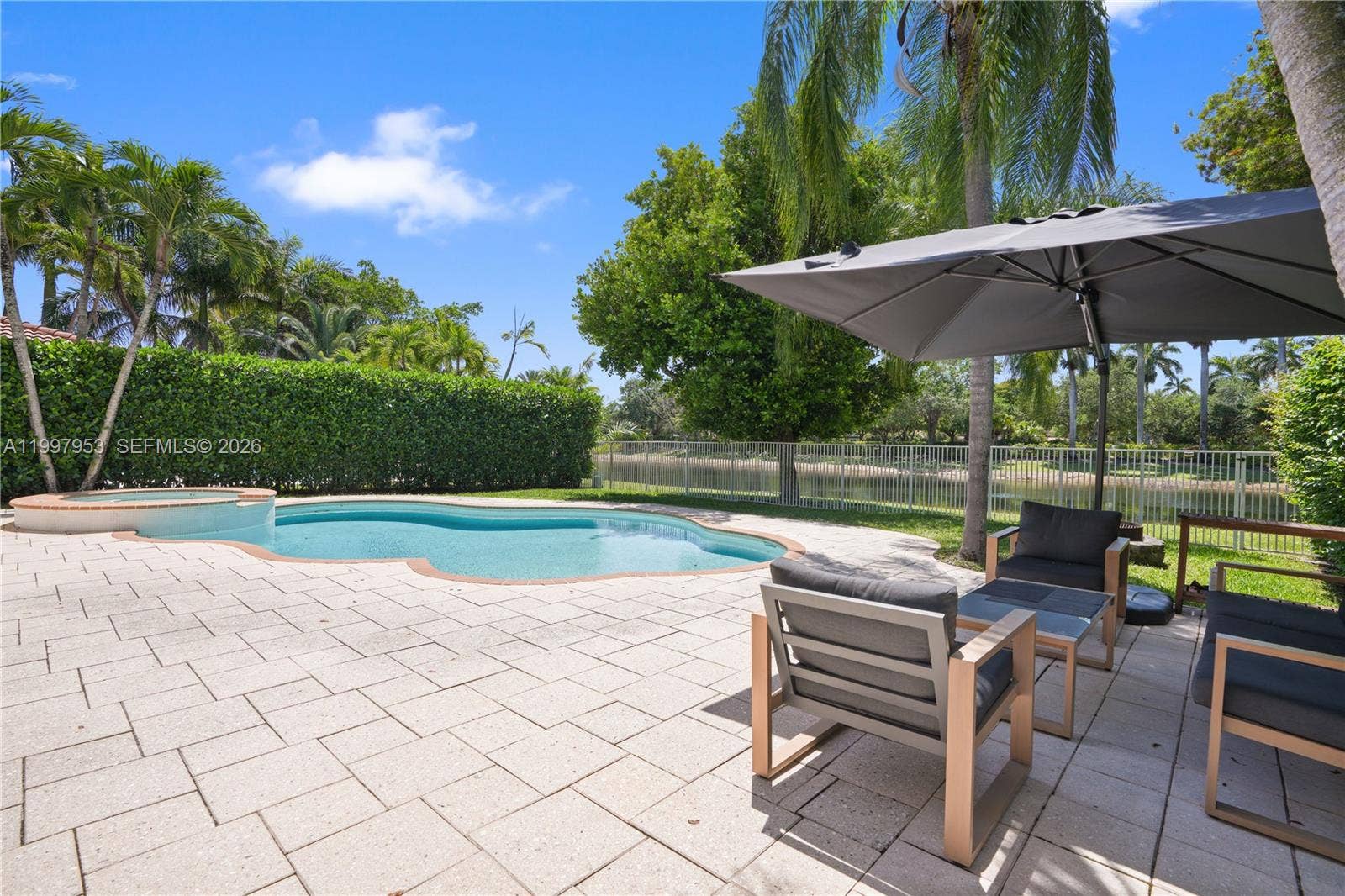 1317 Chenille Circle, Weston, FL 33327 Outdoor Dinning