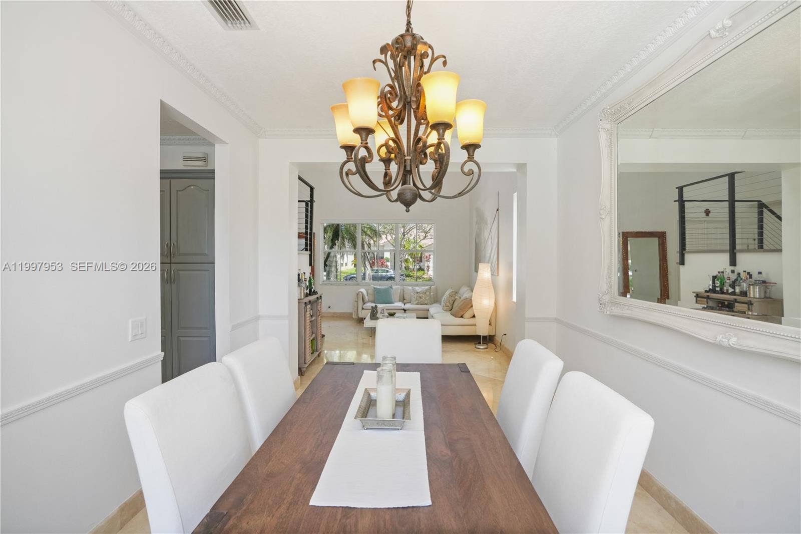 1317 Chenille Circle, Weston, FL 33327 Dinning Area