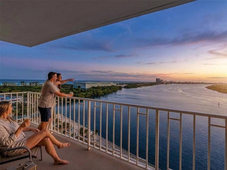 Property photo for 500 Bayview Drive, #1132, Sunny Isles Beach, FL