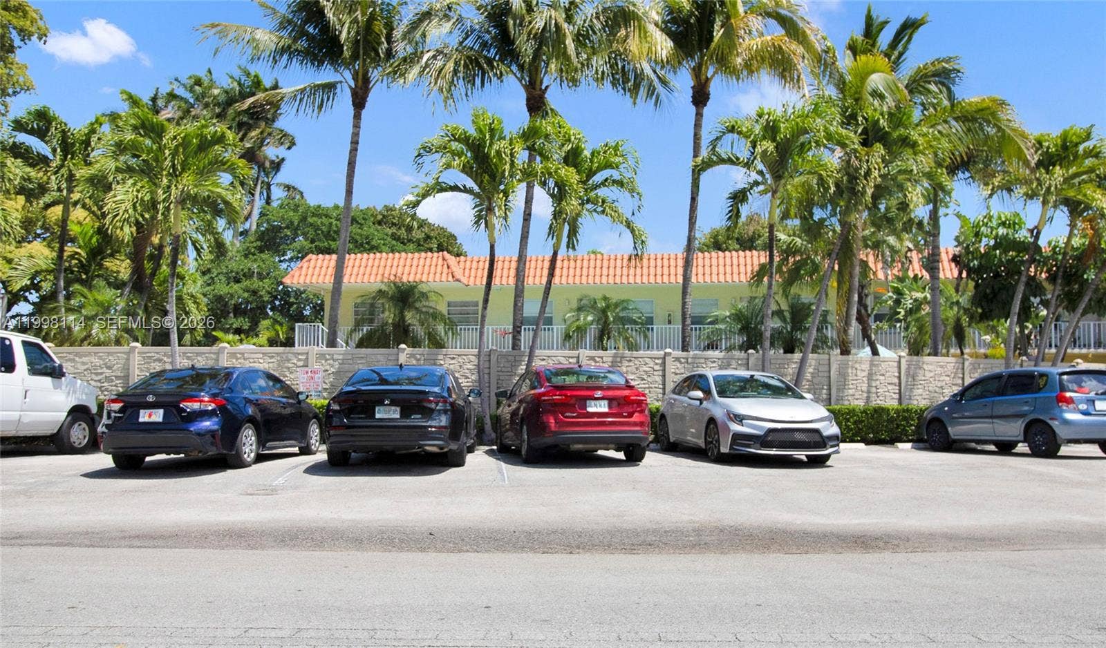 1125 NE 16th Place, #208, Fort Lauderdale, FL 33305 Photo 2