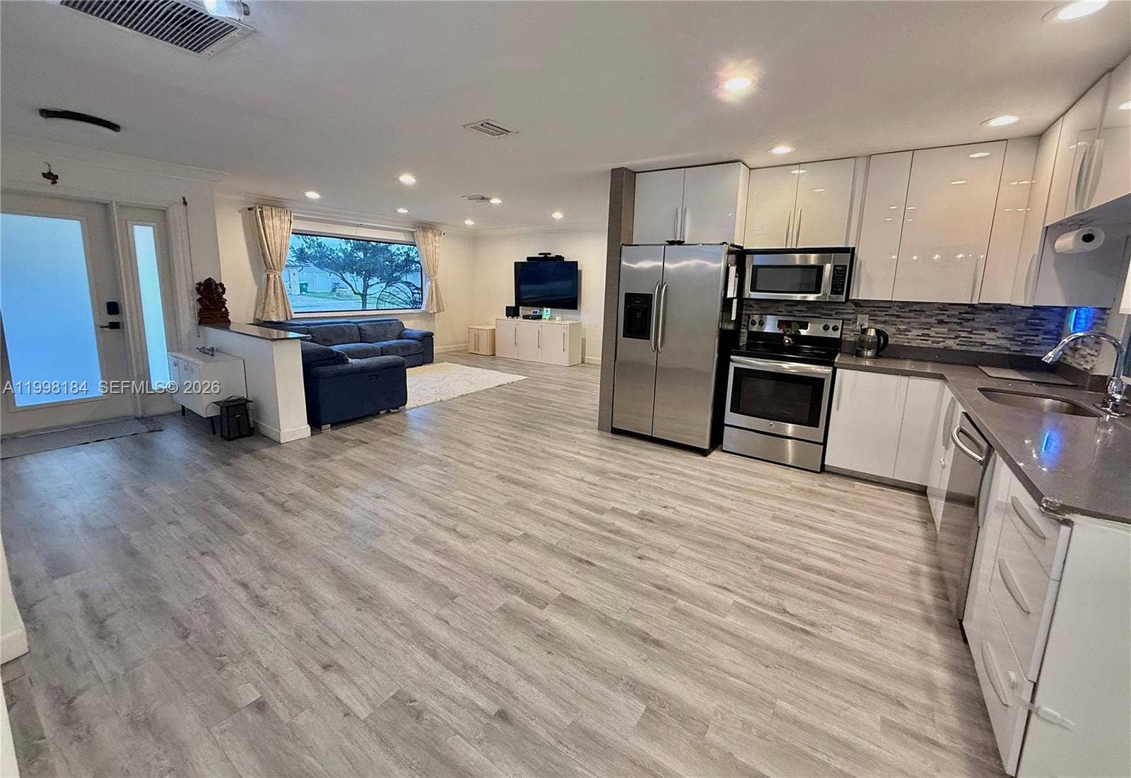 8404 SW 26th Street, Davie, FL 33324 Photo 7