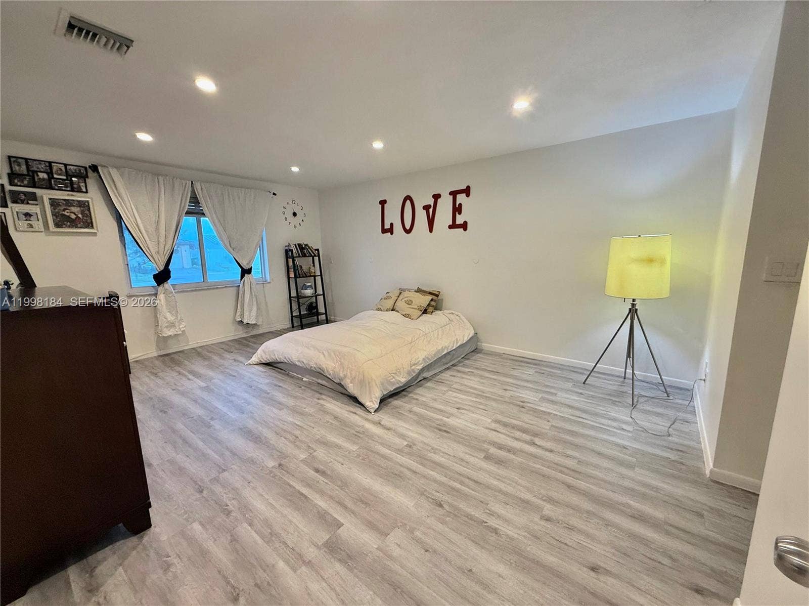 8404 SW 26th Street, Davie, FL 33324 Master