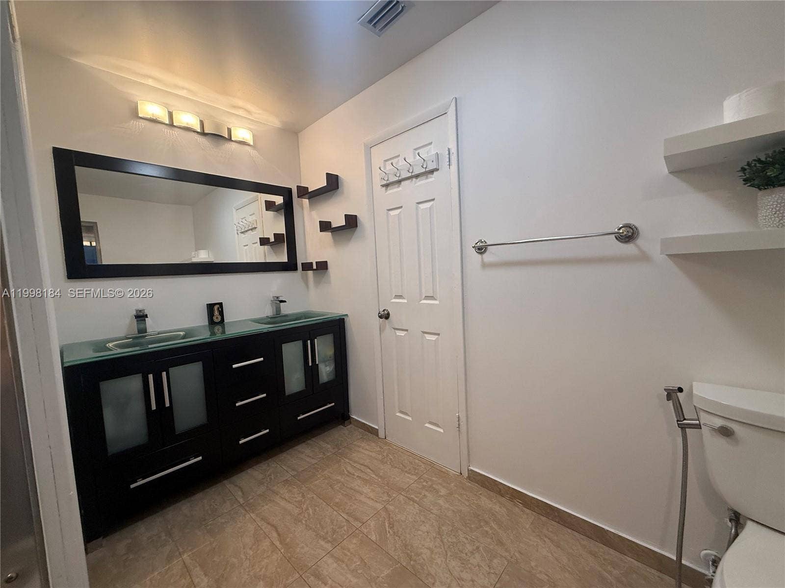 8404 SW 26th Street, Davie, FL 33324 Master Bathroom