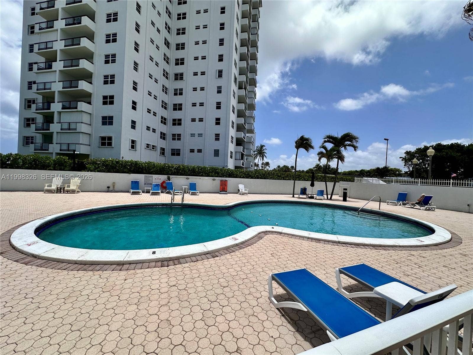 1480 S Ocean Boulevard, #104, Lauderdale-By-The-Sea, Lauderdale By The Sea, FL 33062 Photo 3