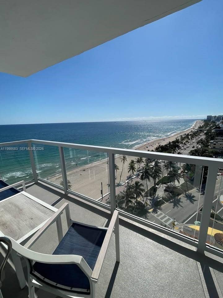 209 N Fort Lauderdale Beach Boulevard, #12E, Fort Lauderdale, Fort Lauderdale, FL 33304 Photo 3