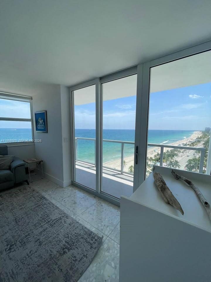 209 N Fort Lauderdale Beach Boulevard, #12E, Fort Lauderdale, Fort Lauderdale, FL 33304 Photo 6