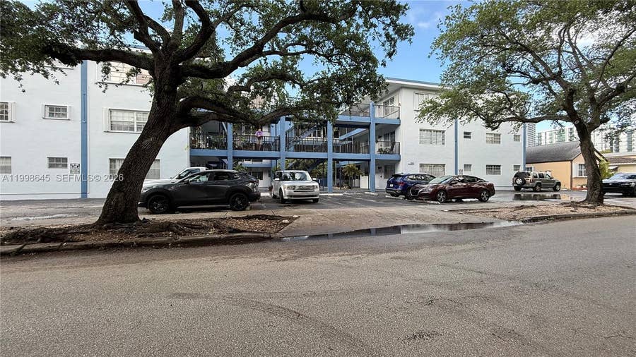 Property photo for 1943 Monroe Street, #306A, Hollywood, FL