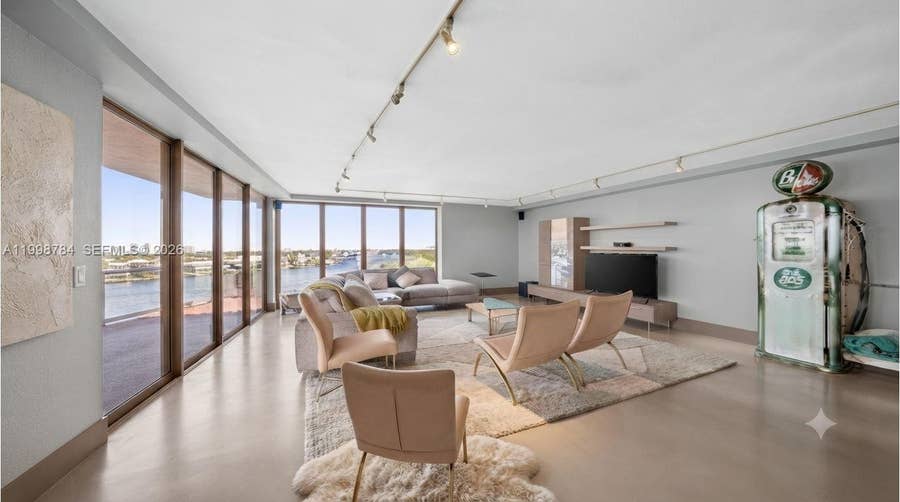 Property photo for 2800 E Sunrise Boulevard, #7F, Fort Lauderdale, FL