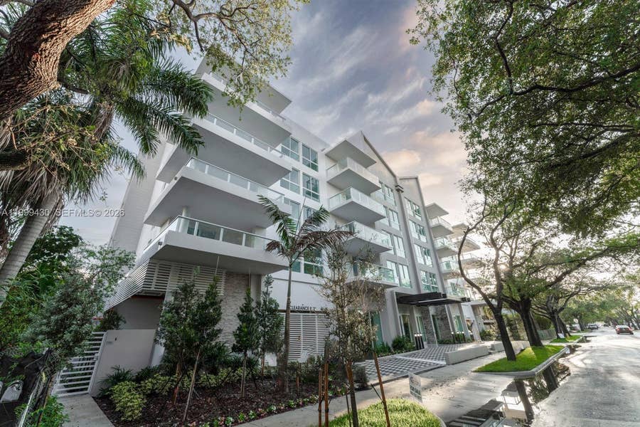 Property photo for 1850 Monroe Street, #306, Hollywood, FL