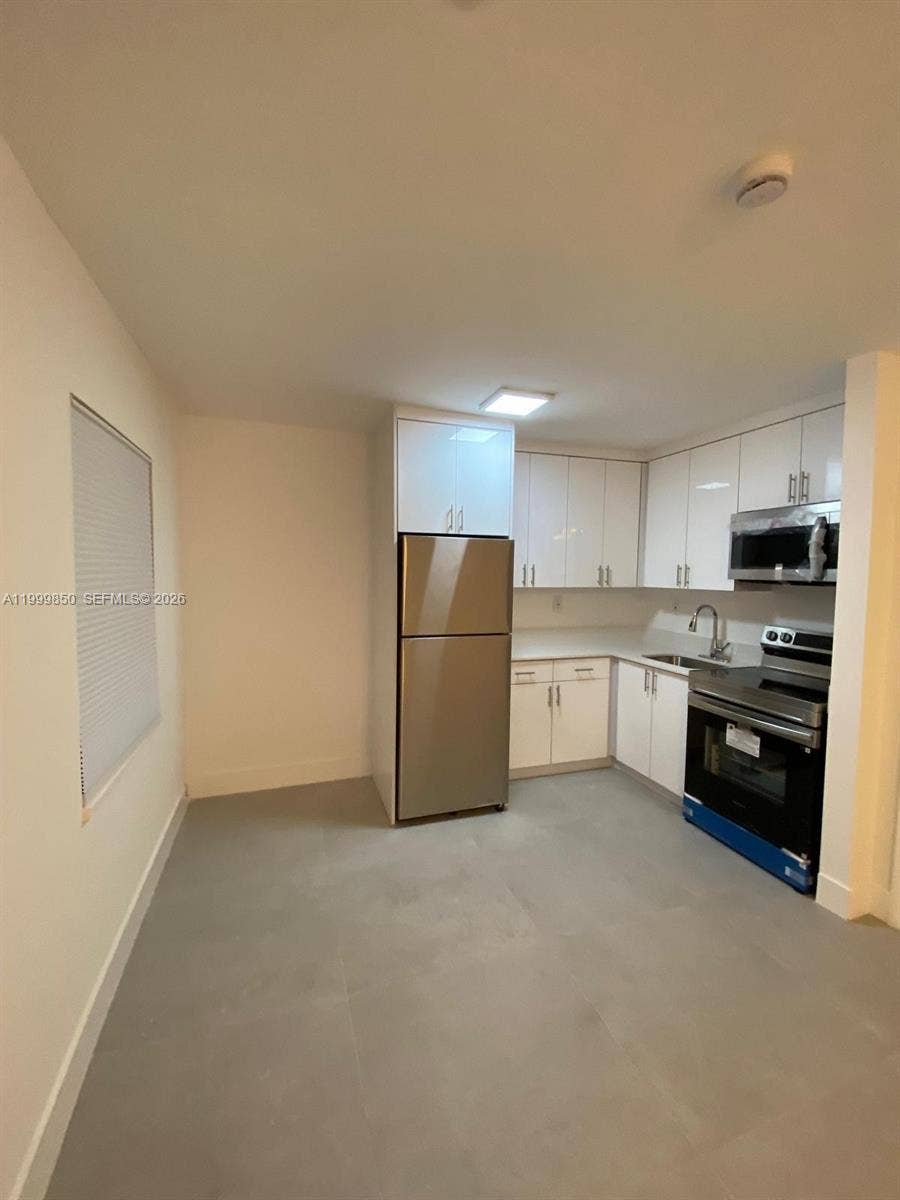 Property photo for 619 NE 3rd Street, #18, Hallandale Beach, FL