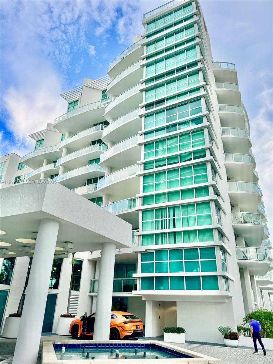 Property photo for 3131 NE 188th Street, #2-1213, Aventura, FL