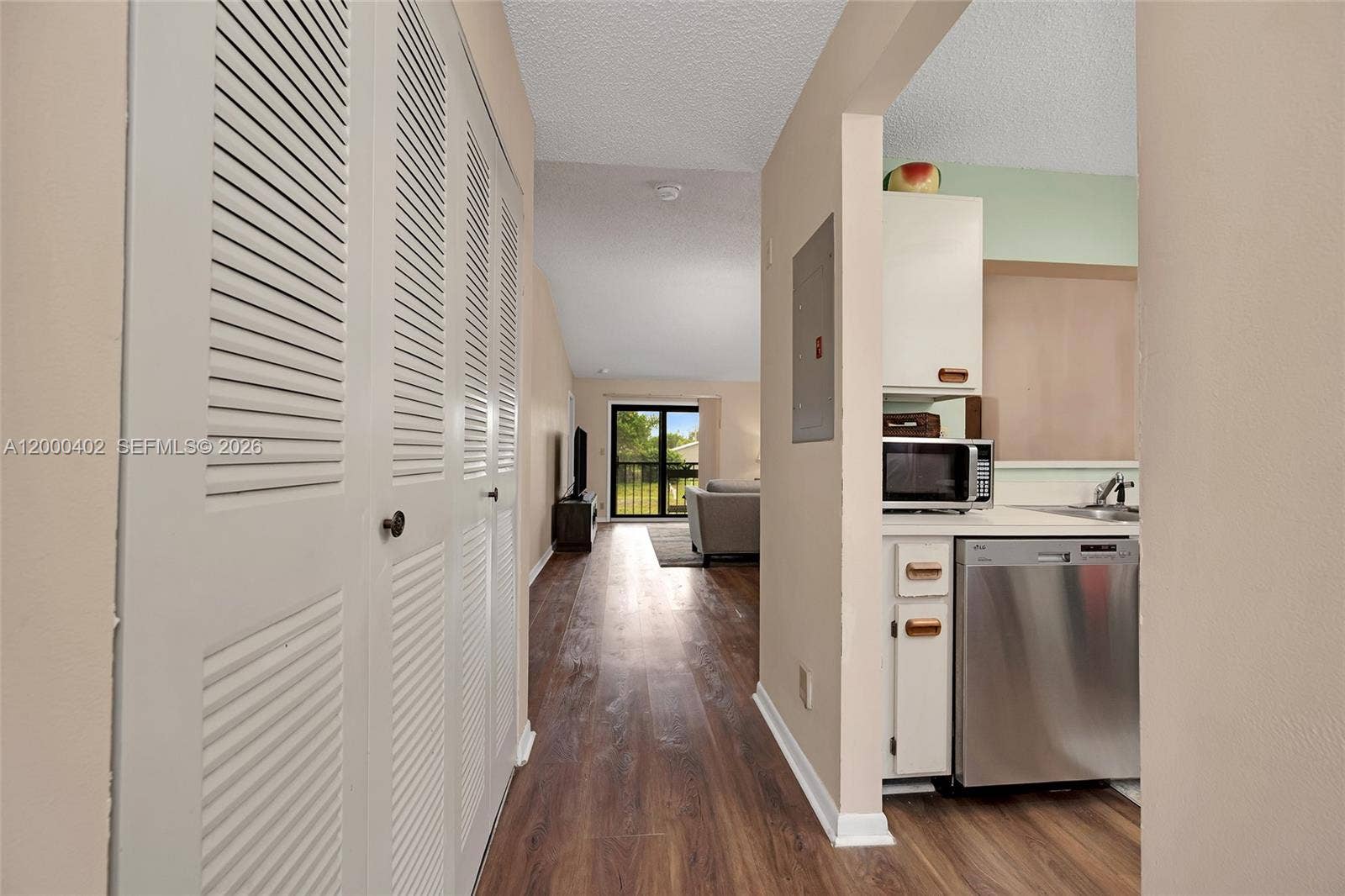 9449 Boca Cove Circle, #911, Boca Raton, FL 33428 Photo 5