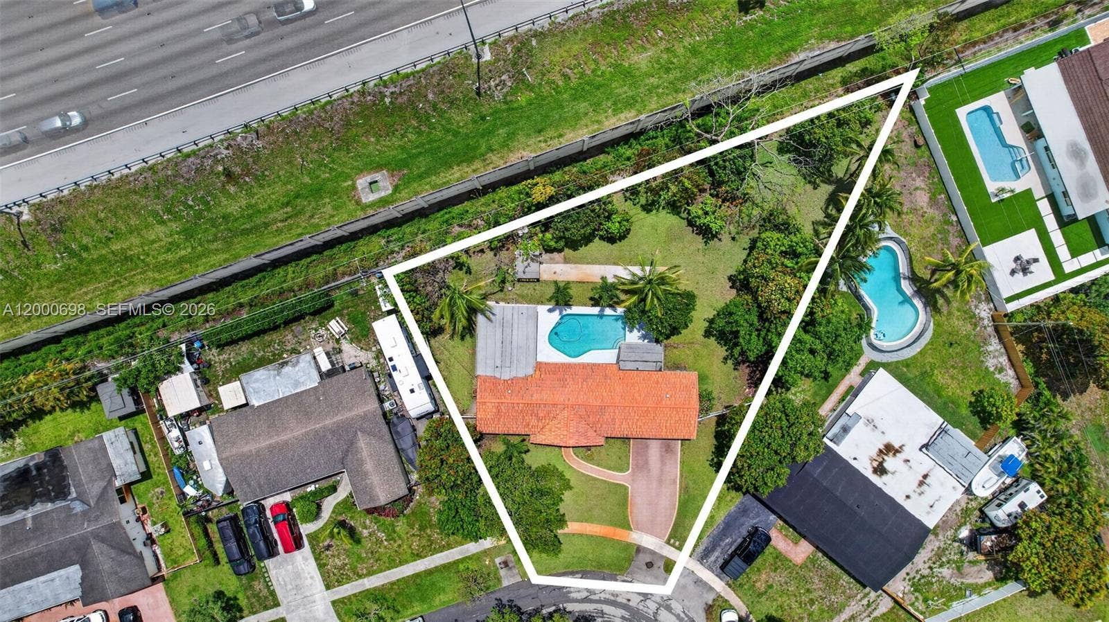 292 SW 52nd Avenue, Plantation, FL 33317 Photo 5