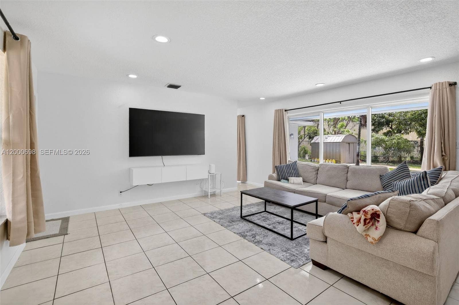 292 SW 52nd Avenue, Plantation, FL 33317 Photo 13