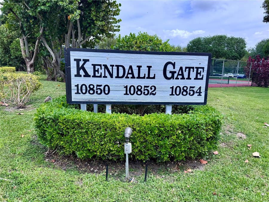 Property photo for 10850 N Kendall Drive, #414, Miami, FL